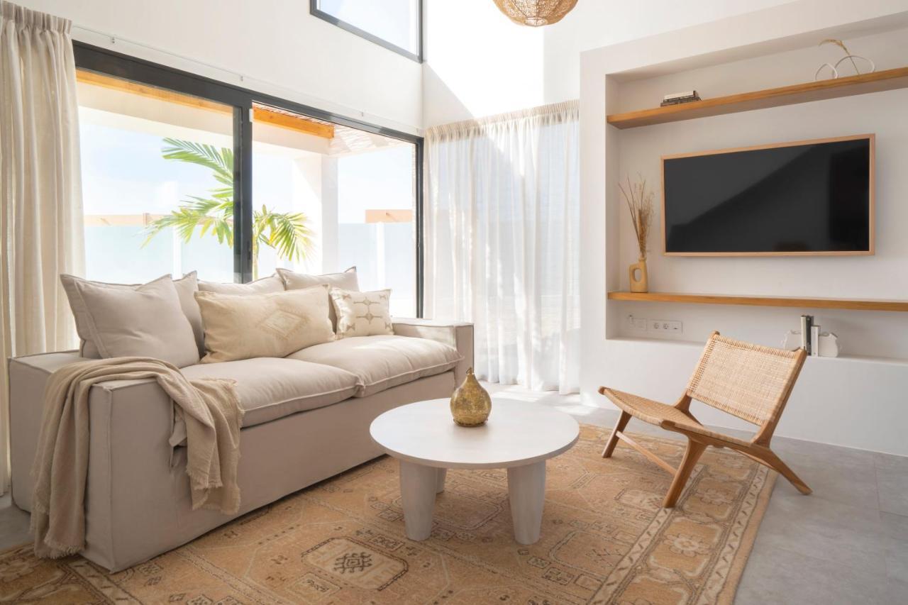 Villa Noma - Design Space With Pool In コラレホ エクステリア 写真