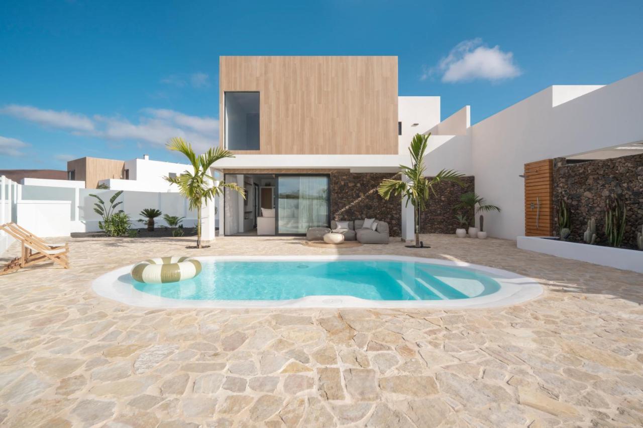 Villa Noma - Design Space With Pool In コラレホ エクステリア 写真