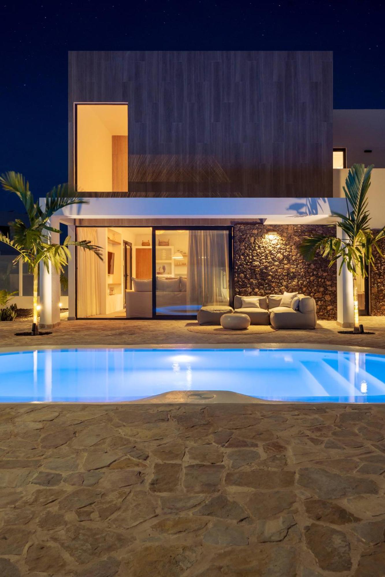 Villa Noma - Design Space With Pool In コラレホ エクステリア 写真